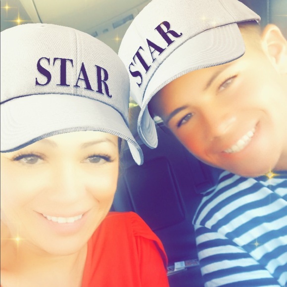 Meet your Posher, Dolores - Picture 1 of 1